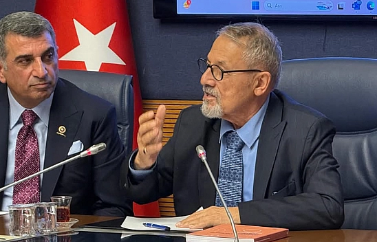 Milletvekili Erol, TBMM'de Prof. Dr. Görür'ün deprem sunumunu dinledi