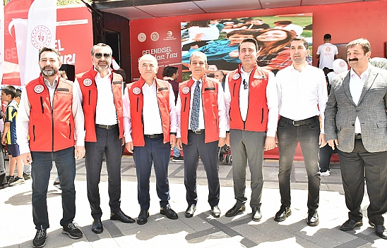 Milletvekili Keleş, Elazığ'da gönül köprüleri kurmaya devam ediyor