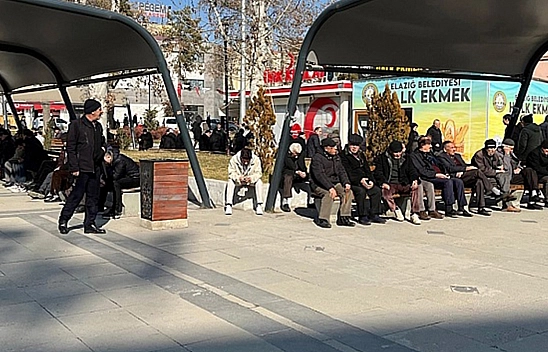 Milyonlarca emekliyi ilgilendiriyor: Kötü haber geldi!