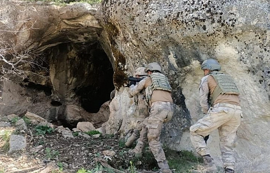 MİT Tespit Etti Tunceli'de Teröristlerin İnlerine Girildi