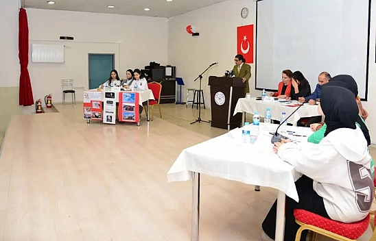 Münazara Turnuvası