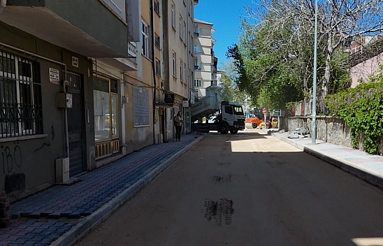 Nailbey Mahallesi yenilendi Yol ve kaldırım yenileme çalışmaları tamamlandı