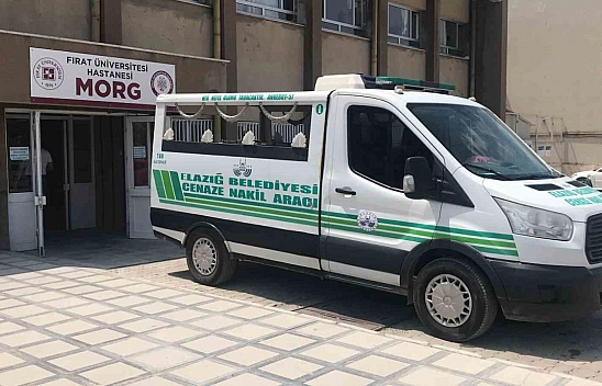 Oğluyla tartışan ve ardından yere düşen yaşlı adam hayatını kaybetti