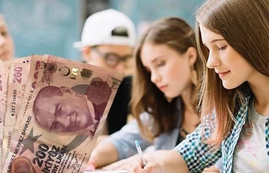 Öğrencilere Müjde Niteliğinde Haber 5 Resmi Kurum Karşılıksız Burs Verecek