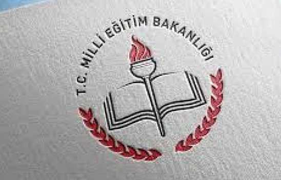 Okullarda eşcinsellik kılıflı korsan ders girişimi! MEB harekete geçti