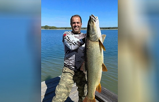 Oltaya dev vurdu! Elâzığ'da 34 kiloluk turna balığı yakalandı