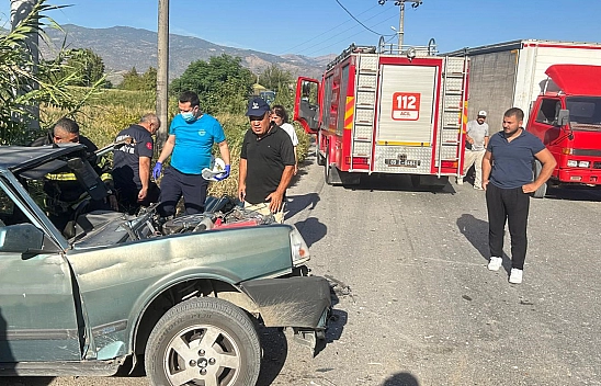 Otomobil, kamyonla çarpıştı: 1 yaralı