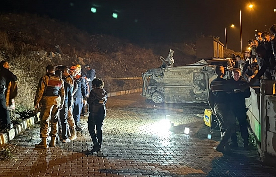 Otomobil şarampole yuvarlandı: 1 ölü, 3 yaralı
