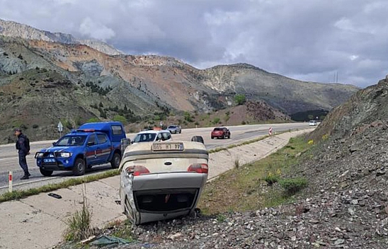 Otomobil Takla Attı: 4 Yaralı