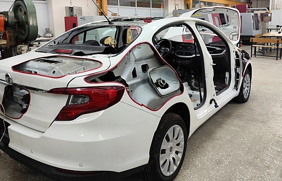 Otomotiv Mühendisi Olmak İsteyenler Elazığ'a Akın Edecek!