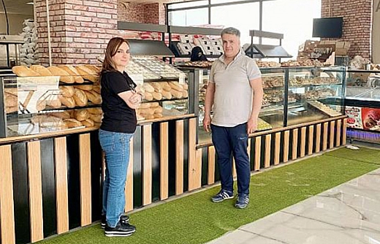 Pırlanta 2 Ekmek Dünyası, Bizmişen TOKİ Girişinde Hizmet Veriyor