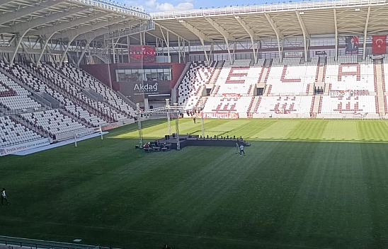 Saat 19.00'da Stadyumdayız