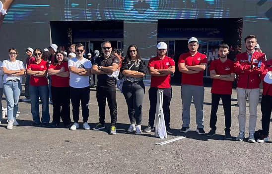 Şanlıurfa'da milyonların gözü önünde: Elazığ'dan teknoloji şampiyonluğu