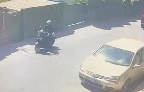 Saplantılı Olduğu Kadının Eşinin Aracına Kurşun Yağdırdı