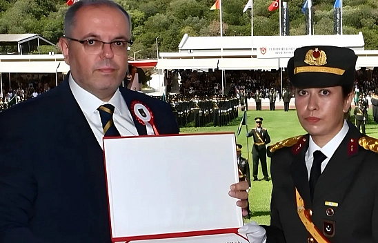 Şehit Ömer Halisdemir'in kızı Elif Nur Halisdemir teğmen oldu