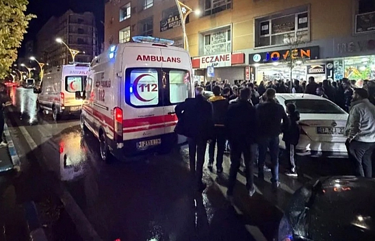 Silahlı kavga: 3 yaralı