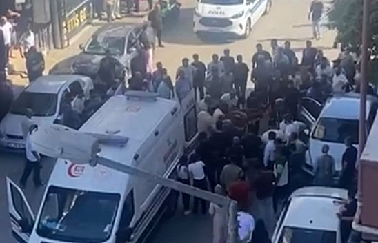 Silahlı kavgada 1 kişi öldü