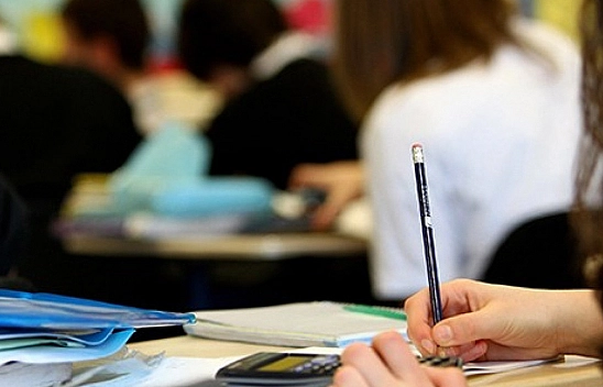 Sınavda Yetkili ve Gözetmen Sorumsuzluğu