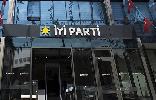 Siyaset 'İYİ'den İyiye Isındı