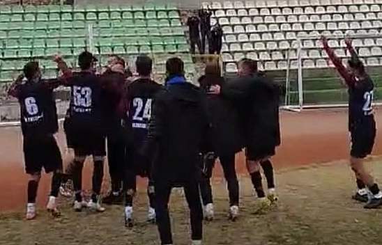 Taraftarlar 23 Elazığ FK'yı galibiyet de yalnız bırakmadı