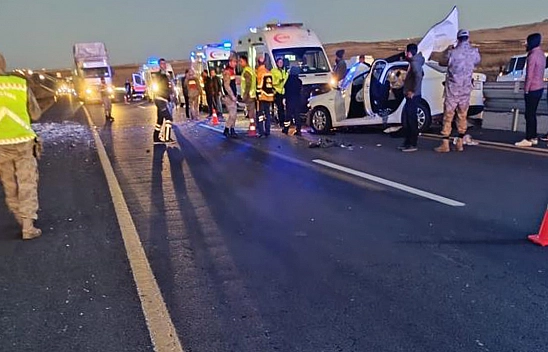 Taziye Dönüşü Korkunç Kaza! 3 Ölü, 4 Yaralı!