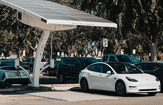 Tesla'dan Türkiye için ilk hamle