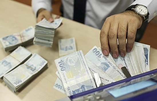 Teşvik beklerken krediler de gitti