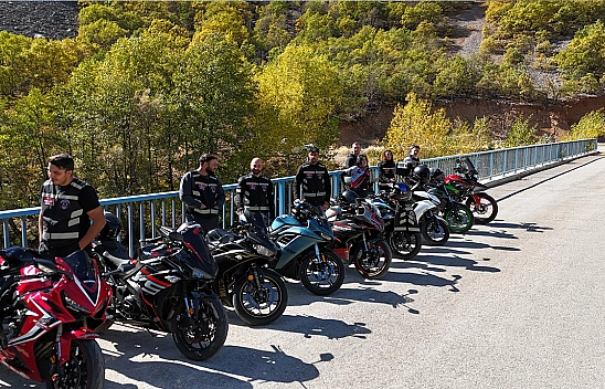Tunceli'de motosiklet tutkunları, gençleri kötü alışkanlıklardan uzak tutmak için dernek kurdu