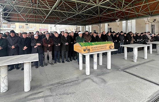 Turgut Ay Son Yolculuğuna Uğurlandı