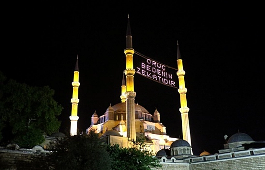 Türkiye'de Orucu İlk Hangi Şehir Açar? En Uzun Oruç Tutulan İl Hangisidir?