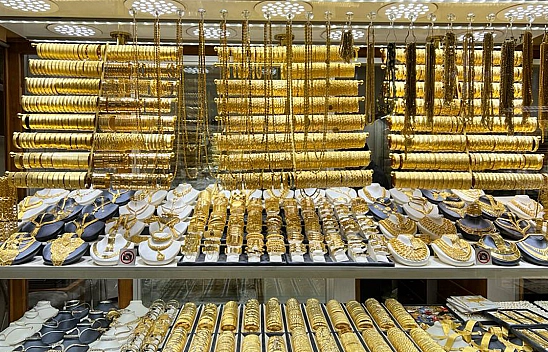 Ünlü Ekonomistten Uyarı Altın Almayan Hüngür Hüngür Ağlayacak!