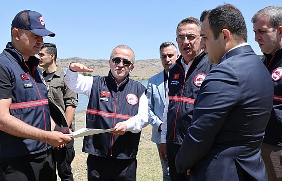 Vali Hatipoğlu'ndan Plajköy'de proje denetimi