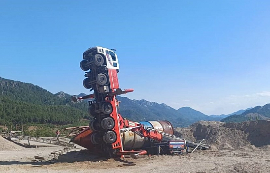 Vinç Devrildi: 1 Ölü