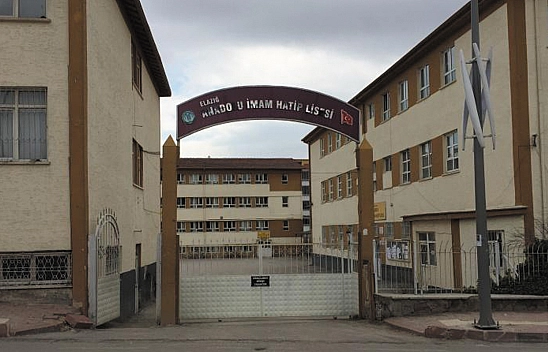 Yanlışta Israr Mı?