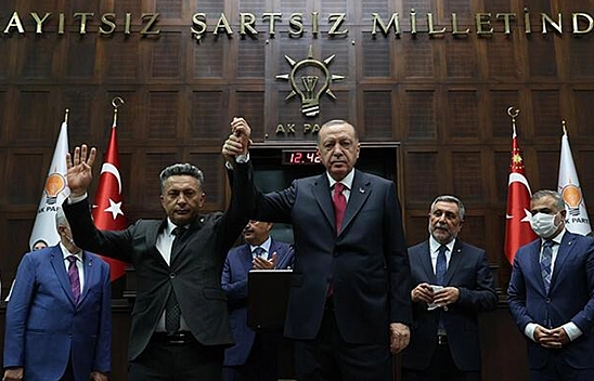 Yazıkonak'ta Flaş Gelişme: Hatif Çadırcı Farklı Bir Partiden Aday Olacak!