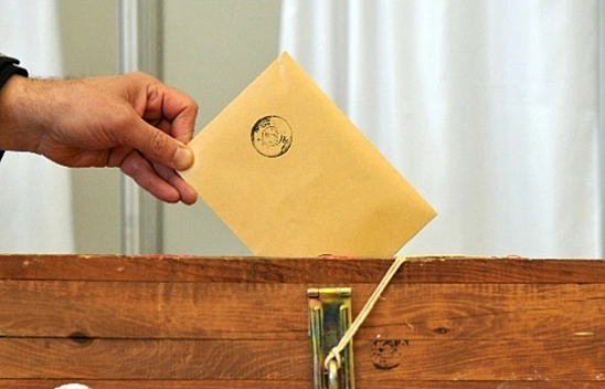 Yerel Seçimlere Katılacak  Siyasi Partiler Belli Oldu