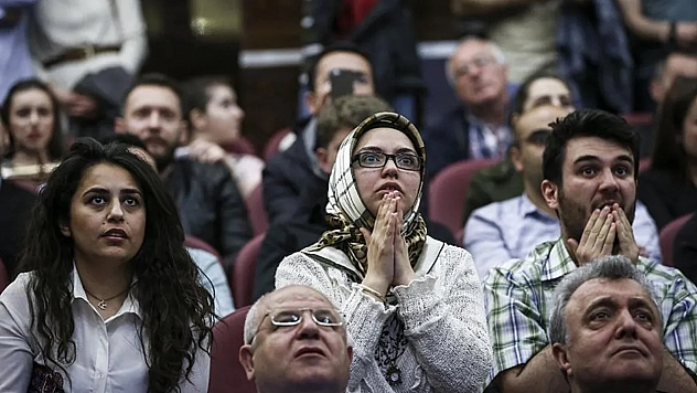 15 bin sözleşmeli öğretmen alımına ilişkin sözlü sınav tarihi açıklandı