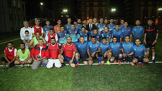 Başlama vuruşu Yanılmaz'dan