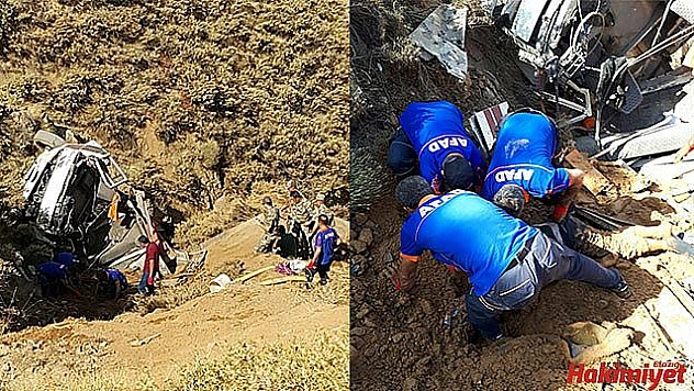 SU TANKERİ UÇURUMA YUVARLANDI: 1 ÖLÜ