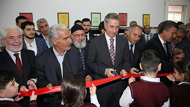 ELAZIĞ'DA ŞEHİT ÖMER HALİSDEMİR KÜTÜPHANESİ AÇILDI 