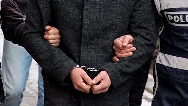 UYUŞTURUCU TACİRİ 2 ŞÜPHELİ TUTUKLANDI