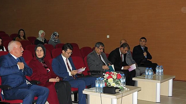 'KADINA YÖNELİK ŞİDDETLE MÜCADELE İL EYLEM PLANI HAZIRLIK ÇALIŞTAYI' DÜZENLENDİ 