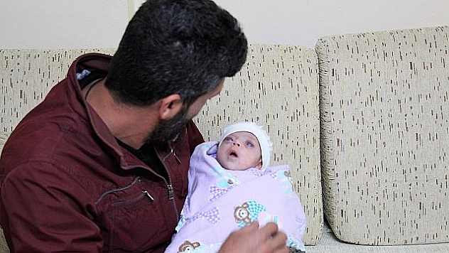 MİNİK 'İKRANUR' GÖRMEK İÇİN DESTEK BEKLİYOR