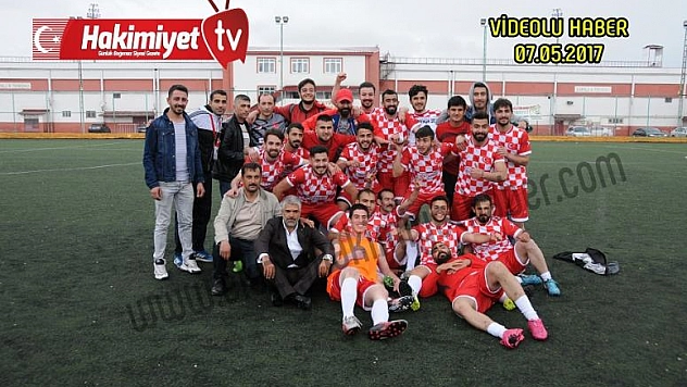 Şampiyon RÜSTEMPAŞASPOR!