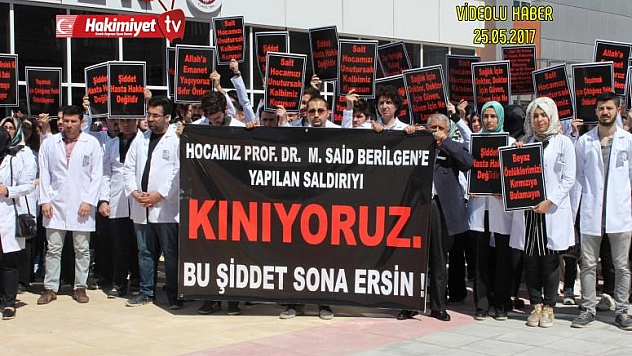 Hastane çalışanlarından başhekime saldırıya kınama