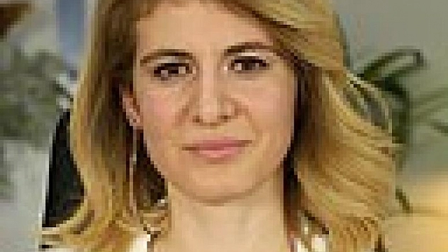 ÇOCUKLARINIZA DEĞERLİ OLDUĞUNU HİSSETTİRİN!