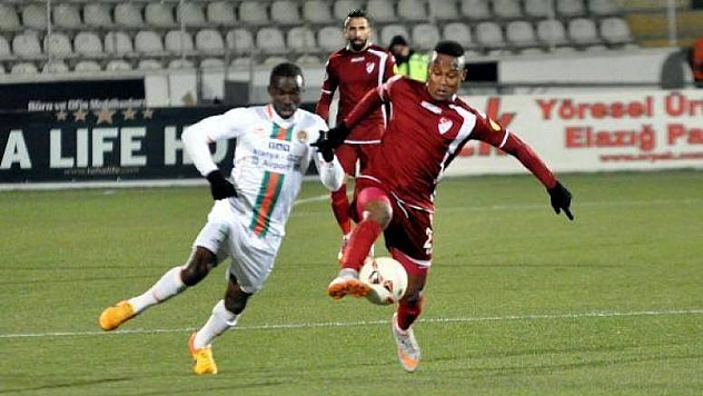 HANGİMİZ SEVİNMEDİK ''SEGBABA'' GİBİ 