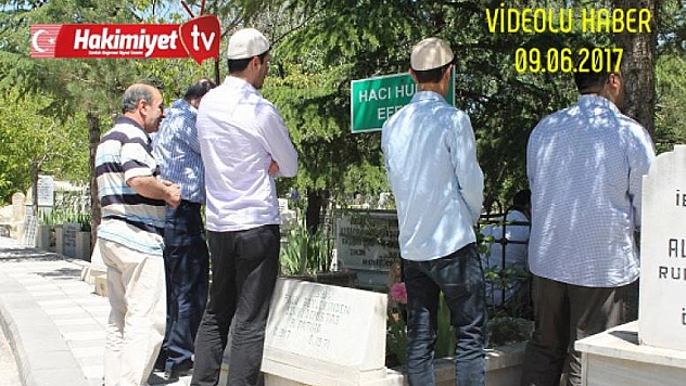 ÖĞRENCİLER LYS ÖNCESİ TÜRBELERİ ZİYARET ETTİ