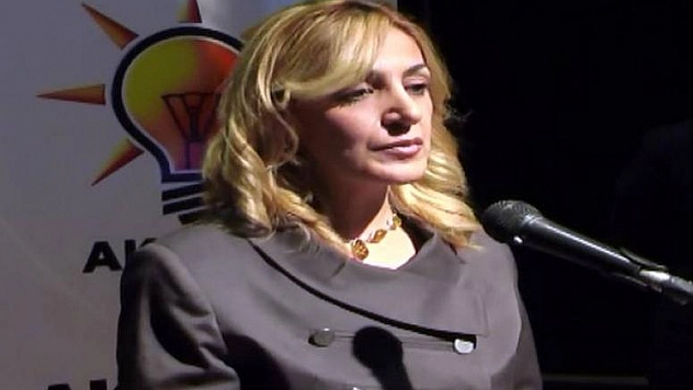 YANLIÇ YALNIZ MI BIRAKILDI?