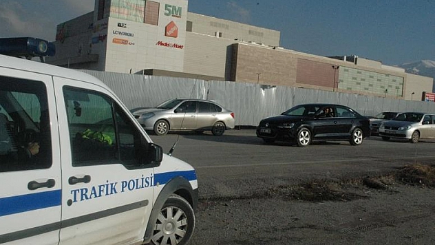 SÜRÜCÜLERDEN RADAR EYLEMİ